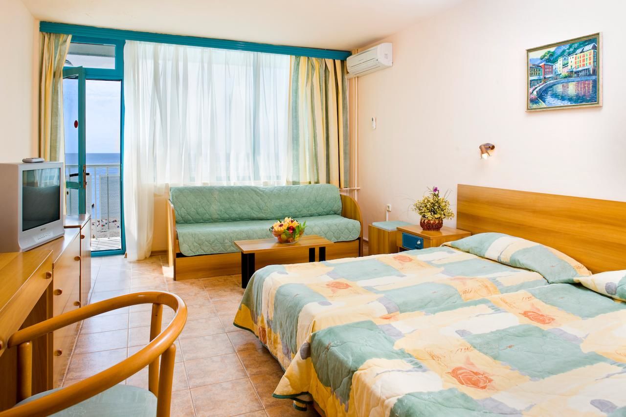 Отель Hotel Arabella Beach Албена-29